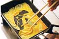 Photo of the steps of how to make Japanese omelette3